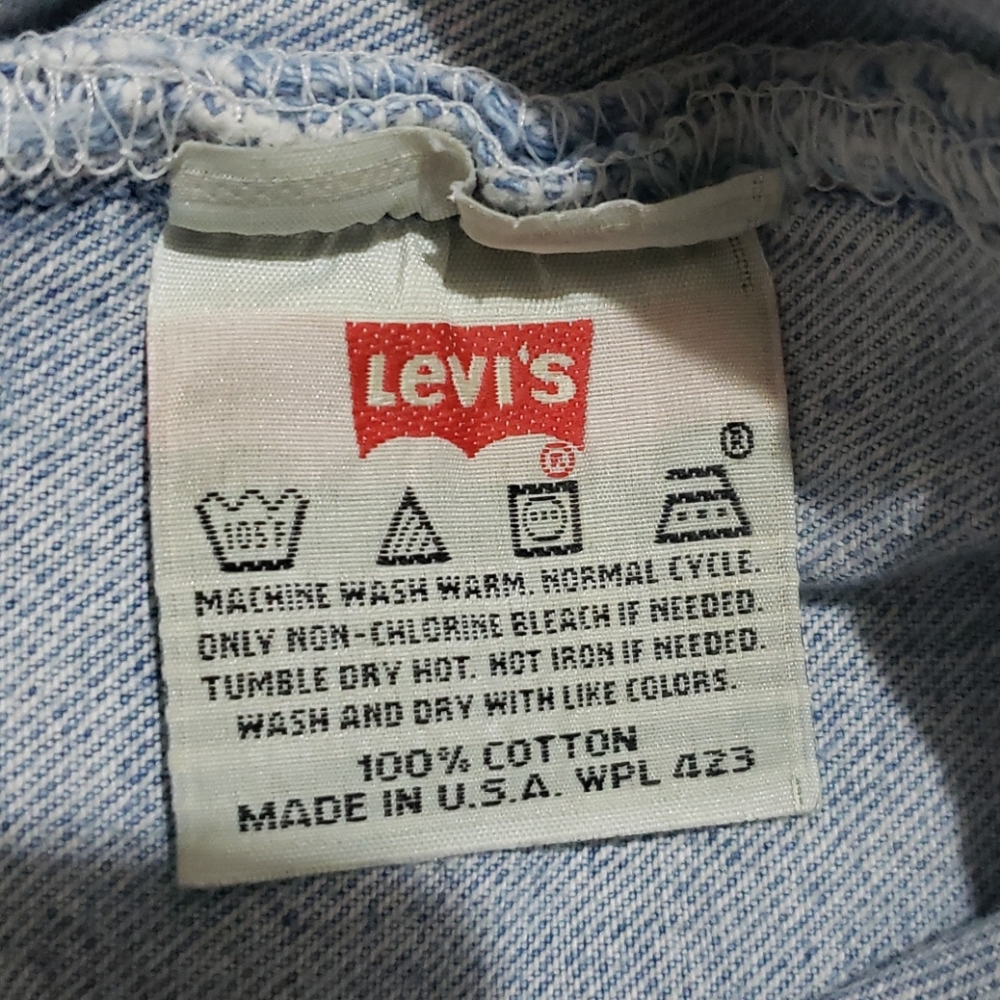 Men's Vintage Levi's 501 36 x 32 Made in U…